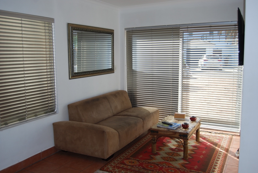To Let 8 Bedroom Property for Rent in Shelley Point Western Cape